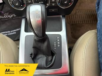 Land Rover Freelander 2.2 SD4 HSE SUV 5dr Diesel CommandShift 4WD Euro 5 (190 ps)