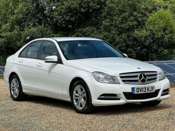 Mercedes C Class 2.1 C220 CDI BlueEfficiency Executive SE Euro 5 (s/s) 4dr