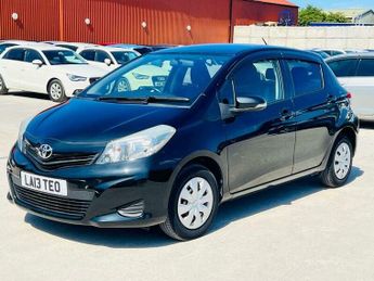 Toyota Yaris 1.33 Dual VVT-i TR Multidrive S Euro 5 5dr