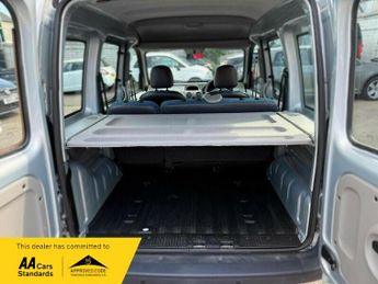 Renault Kangoo AUTHENTIQUE 16V E4