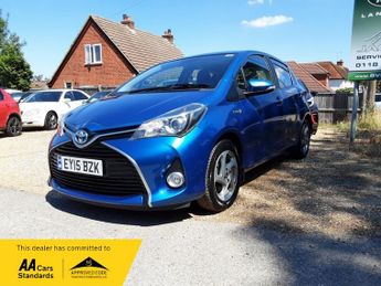 Toyota Yaris VVT-I ICON HYBRID