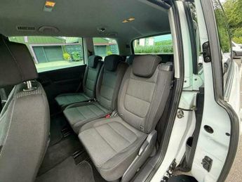 Volkswagen Sharan 2.0 TDI SE DSG Euro 6 (s/s) 5dr