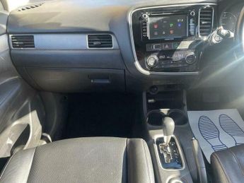 Mitsubishi Outlander 2.2 DI-D GX3 Auto 4WD Euro 6 5dr