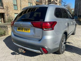 Mitsubishi Outlander 2.2 DI-D GX3 Auto 4WD Euro 6 5dr