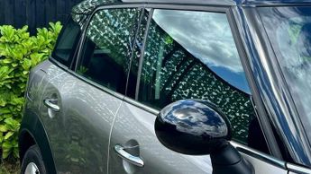 MINI Countryman 1.5 7.6kWh Cooper SE Classic Auto ALL4 Euro 6 (s/s) 5dr