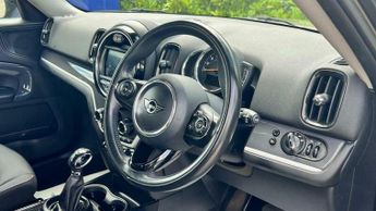 MINI Countryman 1.5 7.6kWh Cooper SE Classic Auto ALL4 Euro 6 (s/s) 5dr
