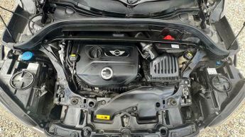 MINI Countryman 1.5 7.6kWh Cooper SE Classic Auto ALL4 Euro 6 (s/s) 5dr
