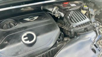 MINI Countryman 1.5 7.6kWh Cooper SE Classic Auto ALL4 Euro 6 (s/s) 5dr