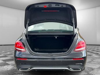 Mercedes E Class E 220 D AMG LINE