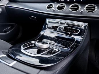 Mercedes E Class E 220 D AMG LINE