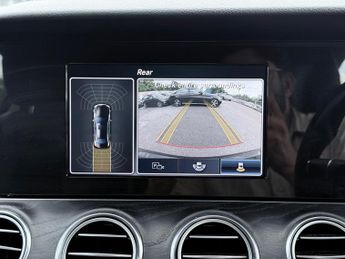 Mercedes E Class E 220 D AMG LINE