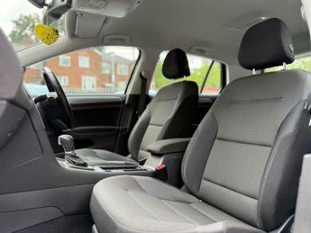 Volkswagen Golf 1.2 TSI BlueMotion Tech S DSG Euro 5 (s/s) 5dr