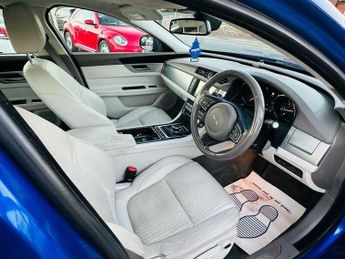 Jaguar XF 2.0d Prestige Auto Euro 6 (s/s) 4dr