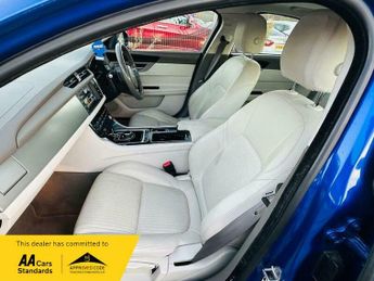 Jaguar XF 2.0d Prestige Auto Euro 6 (s/s) 4dr