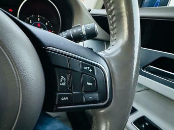 Jaguar XF 2.0d Prestige Auto Euro 6 (s/s) 4dr