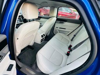 Jaguar XF 2.0d Prestige Auto Euro 6 (s/s) 4dr