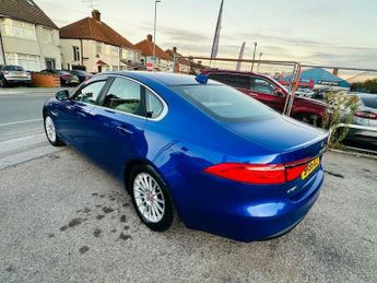 Jaguar XF 2.0d Prestige Auto Euro 6 (s/s) 4dr
