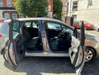 Vauxhall Meriva 1.7 CDTi Exclusiv Auto Euro 5 5dr
