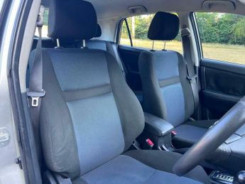Toyota Corolla VVTI COLOUR COLLECTION