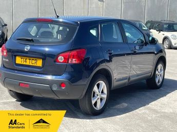 Nissan Qashqai 2.0 Acenta Hatchback 5dr Petrol Manual 2WD (192 g/km, 139 bhp)