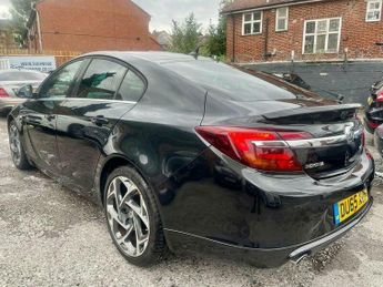 Vauxhall Insignia 2.0 CDTi SRi VX Line Nav Auto Euro 5 5dr
