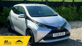 Toyota AYGO 1.0 VVT-i x-play Euro 6 5dr