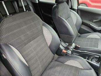 Peugeot 2008 1.6 e-HDi Allure EGC Euro 5 (s/s) 5dr