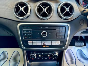 Mercedes GLA Class GLA 200 D PREMIUM PLUS