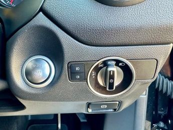 Mercedes GLA Class GLA 200 D PREMIUM PLUS
