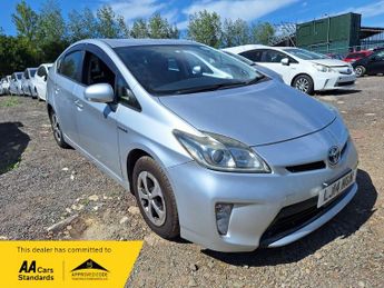 Toyota Prius 1.5 Saloon 4dr Petrol Hybrid CVT (120 g/km, 70 bhp)