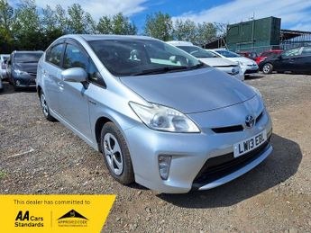 Toyota Prius 1.5 Saloon 4dr Petrol Hybrid CVT (120 g/km, 70 bhp)