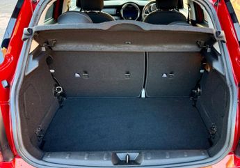 MINI Cooper Cooper Sport C Auto (5Dr)