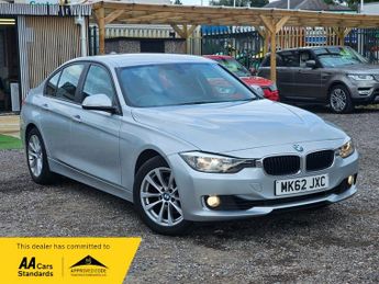 BMW 320 2.0 320i SE Euro 5 (s/s) 4dr