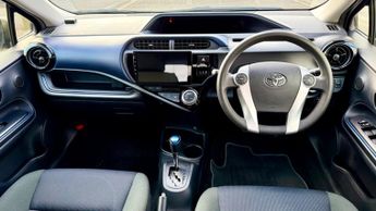 Toyota Aqua Toyota Aqua Hybrid