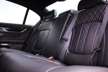 BMW 7 SERIES 730d M SPORT