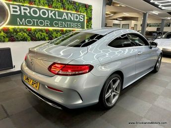Mercedes C Class C 220 D AMG LINE [8X SERVICES, SAT NAV, LEATHER, HEATED SEATS & 