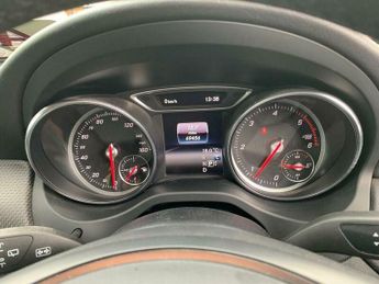 Mercedes-Benz C Class 2.1 GLA200d SE 7G-DCT Euro 6 (s/s) 5dr