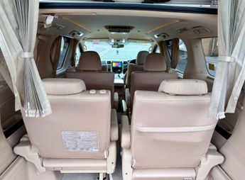 Toyota Alphard Toyota Alphard Hybrid