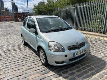 Toyota Yaris VVTI T SPIRIT