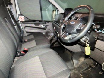 Ford Transit Custom 300 TREND P/V ECOBLUE ++ RARE AUTO + FSH 1 OWNER