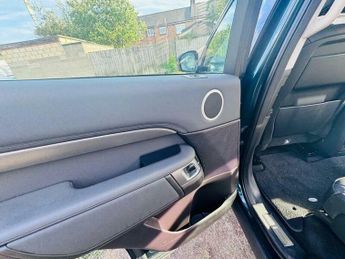 Land Rover Discovery 2.0 SD4 HSE Auto 4WD Euro 6 (s/s) 5dr