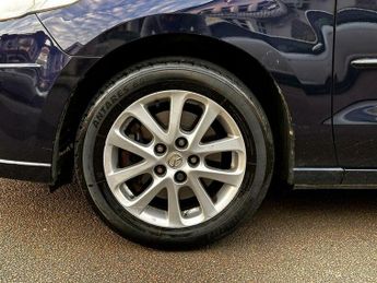Mazda  2.0 TS2 5dr