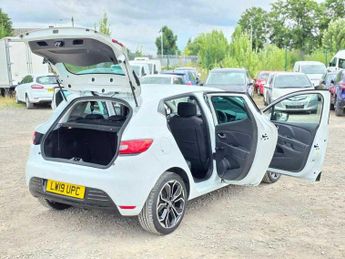 Renault Clio ICONIC DCI