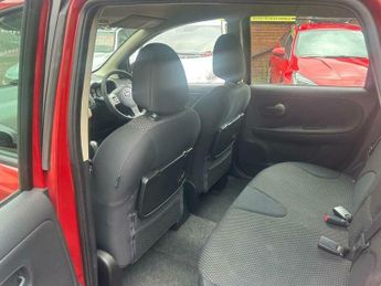 Nissan Note 1.6 16V Acenta Auto Euro 4 5dr