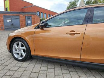 Volvo V40 1.6 D2 Lux Powershift Euro 5 (s/s) 5dr