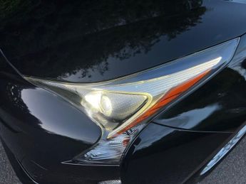 Toyota Prius VVT-I ACTIVE
