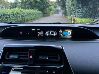 Toyota Prius VVT-I ACTIVE