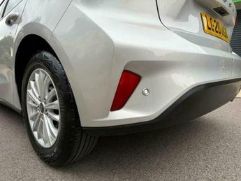Ford Focus 1.0T EcoBoost Titanium Auto Euro 6 (s/s) 5dr