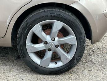 Nissan Note 1.6 16V n-tec Auto Euro 5 5dr