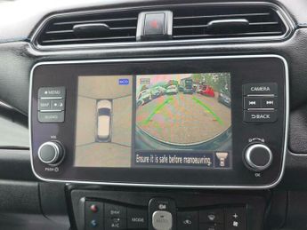 Nissan Leaf 39kWh N-Connecta Auto 5dr